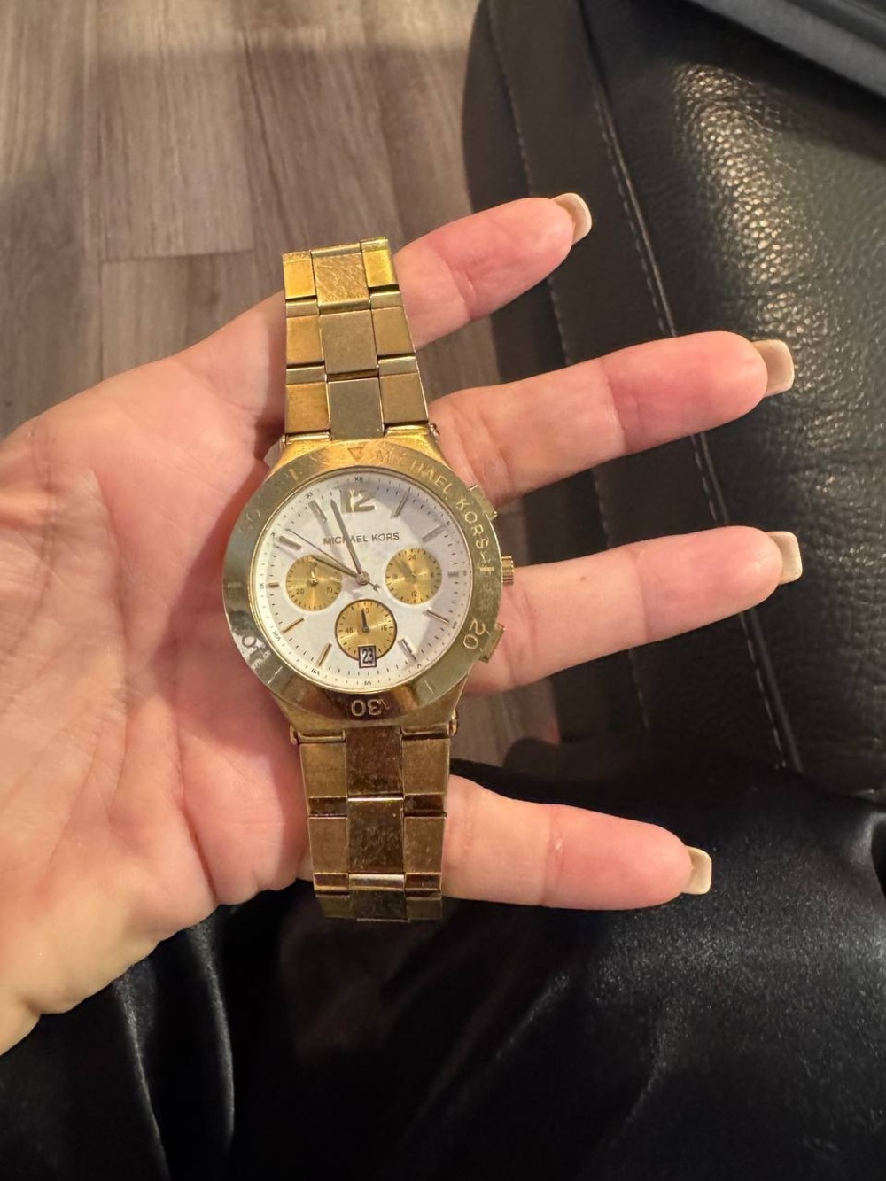 Michael Kors Gold and White Men's Chronograph Bracelet Watch
